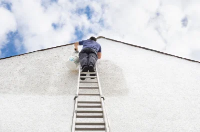 Peinture extérieure à la Tour-de-Sçay — façades et ravalement